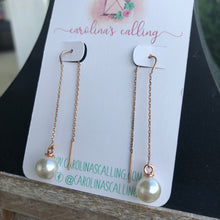 Load image into Gallery viewer, Rose Gold Pearl Threader Earrings